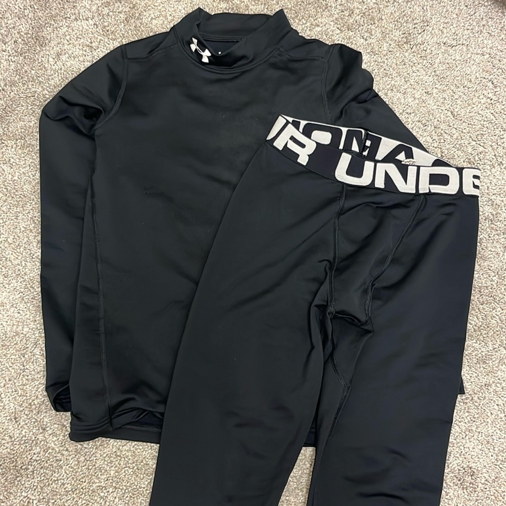 Youth medium under armour cold gear set